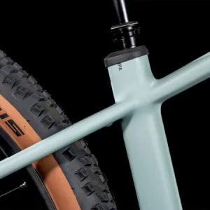 Cube Reaction Hybrid Race 800 Heren